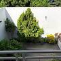 NLeon Luxury House
