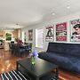 Seattle Vacation Home: Graceland