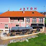 Hotel A Raíña
