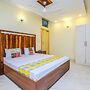 OYO 12187 Home Luxury Studio Kasauli