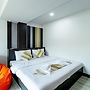 Riski Residence Bangbuathong