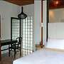 5 Bedroom Seaview Villa Tongson Bay