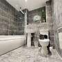 Grand Central Apartments, Centro