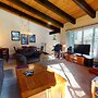Chateau de Montagne 23 Spacious Family Condo With Great Complex Amenit