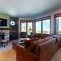 Eagle Run 212 Ski-in Ski-Out Luxury Mountain Cabin with Private Washer