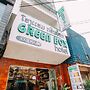 Green Box Hotel - Hostel