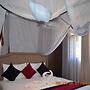 Saffron Beach Bistro & Cottages