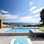 Villa D'Oro - Luxury Villas & Suites