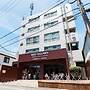 RED HELMET House＆Sports Bar Hiroshima - Hostel