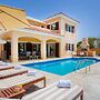 Villa Sapphire