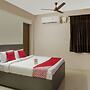 OYO 13036 Home Spacious 2BHK ECR