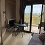AM Beach House near Sea