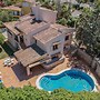 Casa Padrino,  Piscina Privada, WiFi, Cerca de la playa