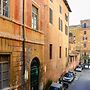 Spanish Steps Cozy Studio