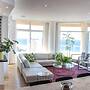 801 Oyster Schelles - Near Umhlanga Rocks Beach
