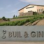Buil & Gine Wine Hotel