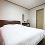 Crystal Residence Hotel