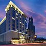 The Oaklander Hotel, Autograph Collection