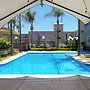 Hotel & Suites Aliana