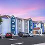 Microtel Inn & Suites by Wyndham Brooksville