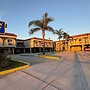 Orange Tustin Inn