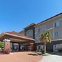 La Quinta Inn & Suites by Wyndham Deer Park