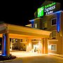 Holiday Inn Express Jourdanton - Pleasanton, an IHG Hotel