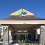 Holiday Inn Express & Suites Logan