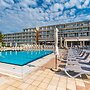 Arena Hotel Holiday