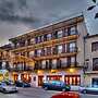 Art Pythia Hotel