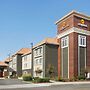 La Quinta Inn & Suites by Wyndham Fresno Northwest