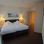 Jardines de Uleta Suites