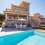 Villa Asturita