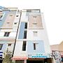 OYO 15936 Hotel Gnr Residency
