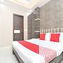 OYO 15653 Hotel Sukh Regency