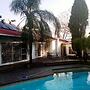 Fourways Backpackers Lodge