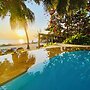Mangrove Lodge