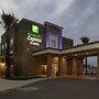 Holiday Inn Express & Suites Phoenix East - Gilbert, an IHG Hotel