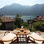 Cozy Attic Lake View in Nesso