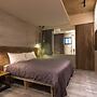 Wild Hotel