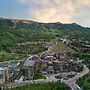 Snowmass Village by Gondola Resorts