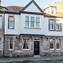 Iona 10 Palace Street East