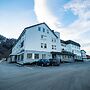 Nordfjord Hotell - Bryggen