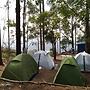 Lake View Camp