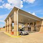 OYO Hotel Texarkana Trinity AR Hwy I-30