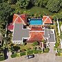 Boutique 3BR Pool Villa Bianca NaiHarn