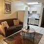 Riverside 209 1BR Condo with Jacuzzi by RedAwning