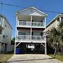 Cooper's Lighthouse 4 Bedroom Home by RedAwning
