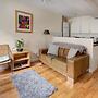 The Shop Cotswold Apartment Sleeps 2