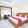 OYO 12767 Hotel Grand Chinar